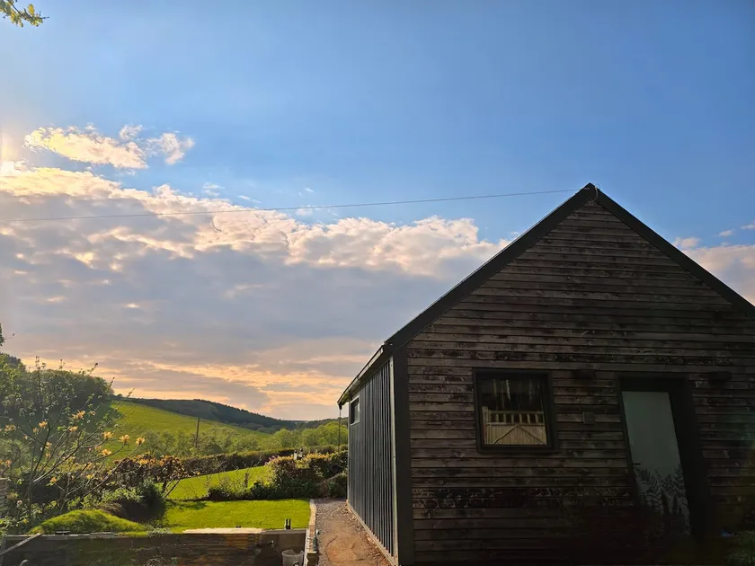 The Lodge at Valley House - Image 1