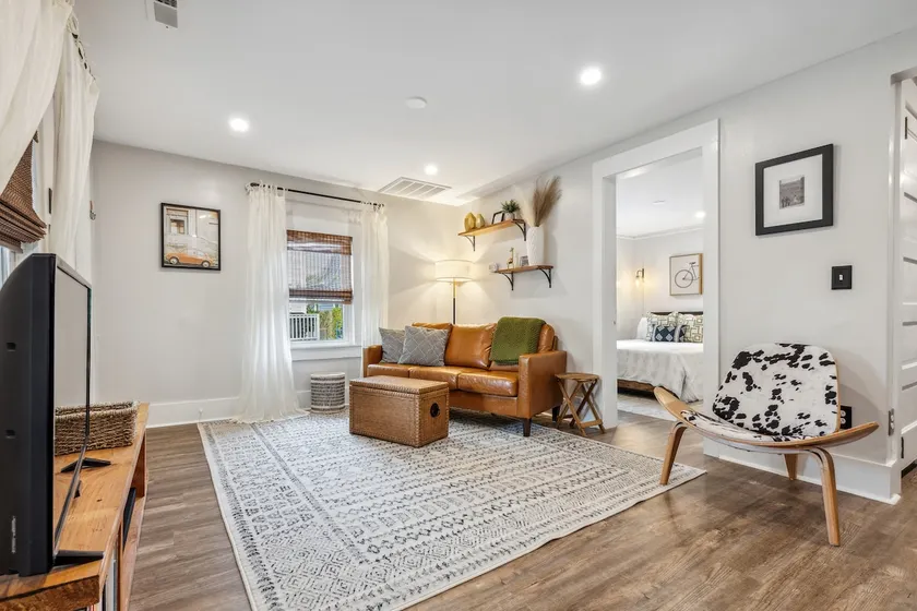 Downtown Wilmington Bungalow - Image 1