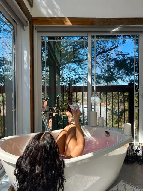 LoveNestChalet | Romantic with Private Hot Tub - Image 1