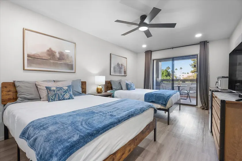 Central Scottsdale Suite w/Balcony & Pool Pass! - Image 1