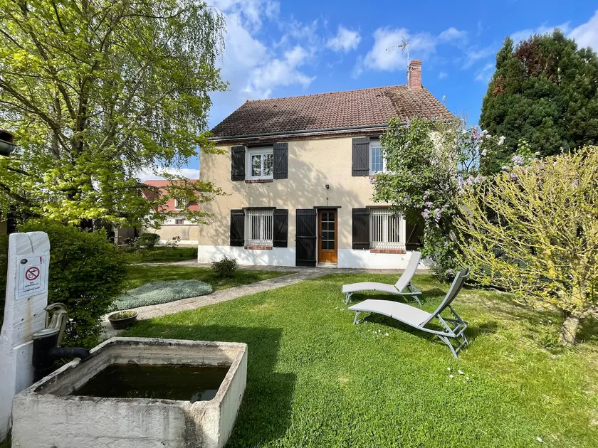 Cozy cottage with large enclosed garden; pets welcome - Image 1