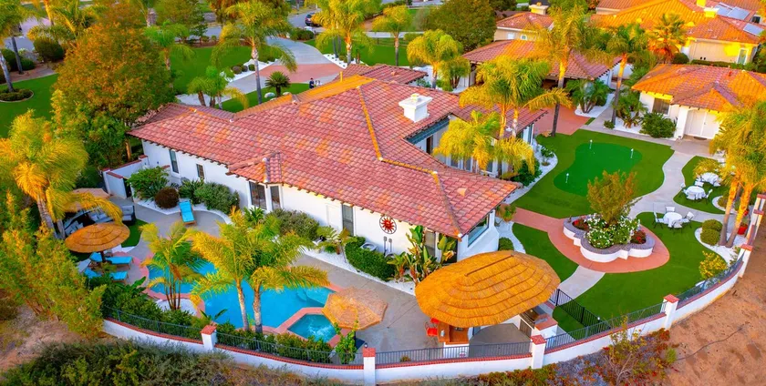 Grand Lux II - Luxury Resort Pool Villa -  Close to Wineries, Beaches, Temecula - Image 1
