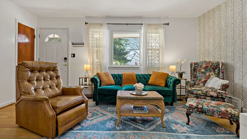 Cozy Pet Friendly w/Outdoor Dome close to Old Town - Image 1