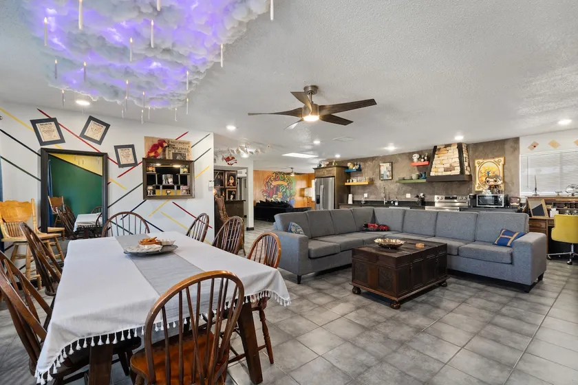 Harry Potter themed: 5 Beds:Salt Pool: (Heat Fee) - Image 1