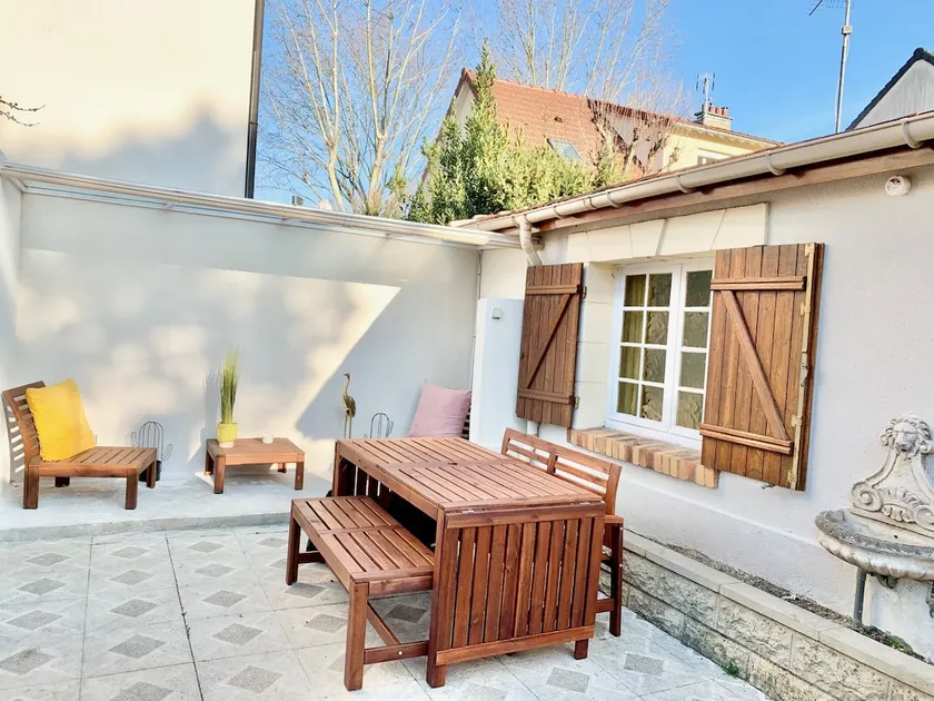 House + Terrace + Parking in Antony, 20 Min to Paris - Image 1