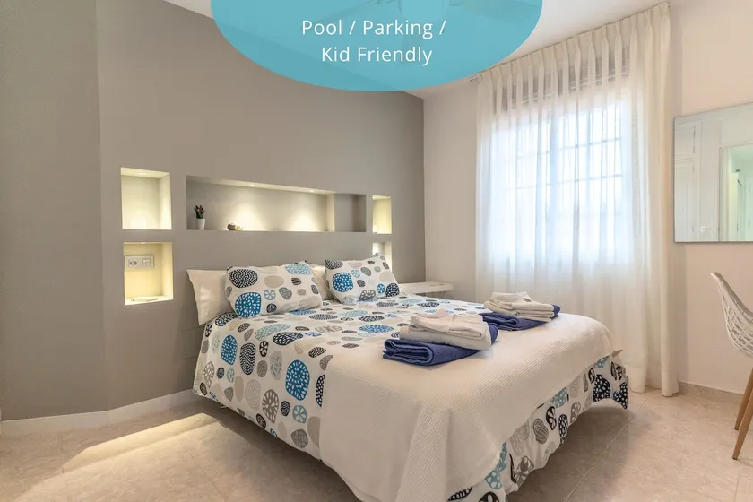 GO2TENERIFE Apart'Babalu Terrace, Pool & Parking - Image 1