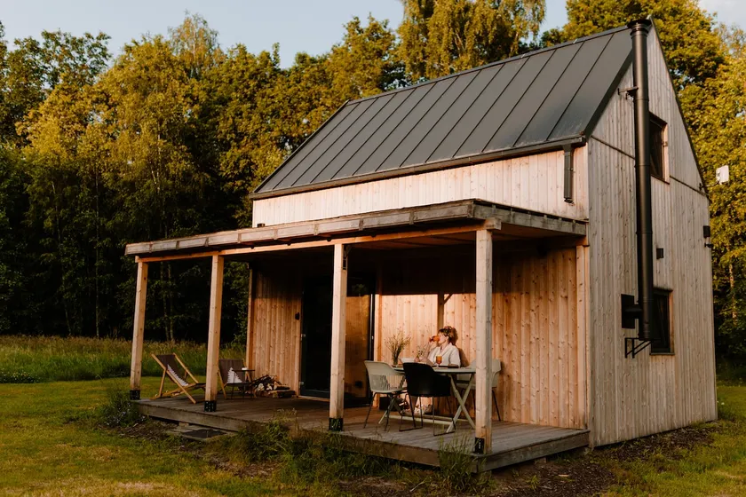 Modern barn with forest views - Image 1