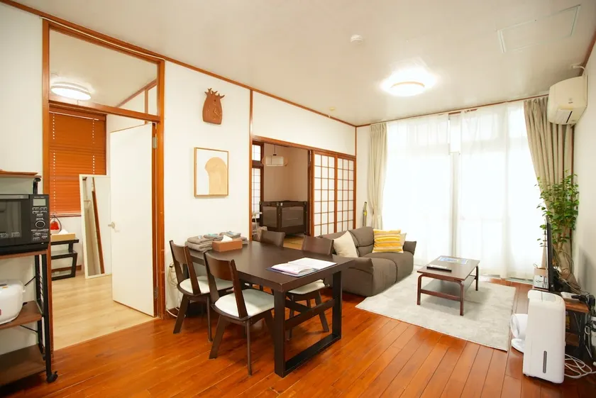 A single-story house surrounded by nature in Nanjo City, a quiet hideaway 10 minutes on foot from the beach - Image 1
