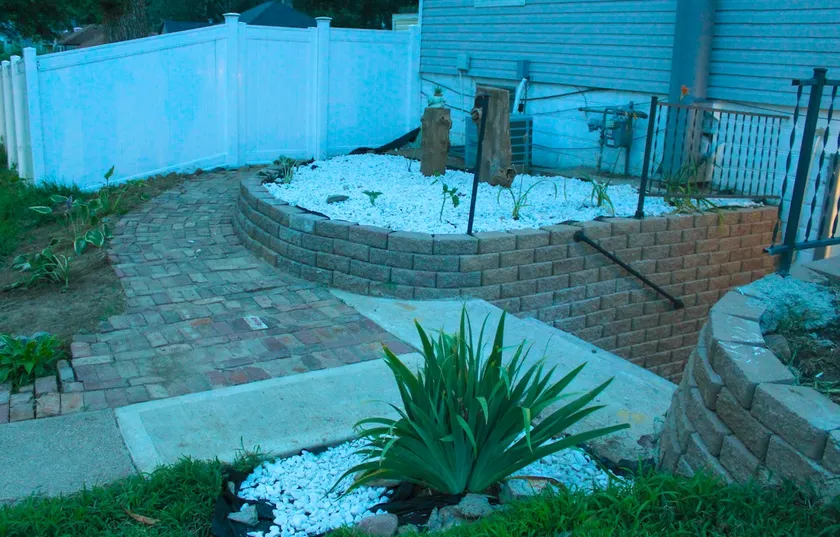 Basement Retreat·Hot Tub·Sauna·Dragon Ball Room - Image 1