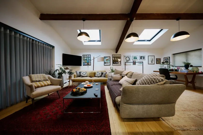 Private Luxury Open-Plan Barn Conversion - Image 1