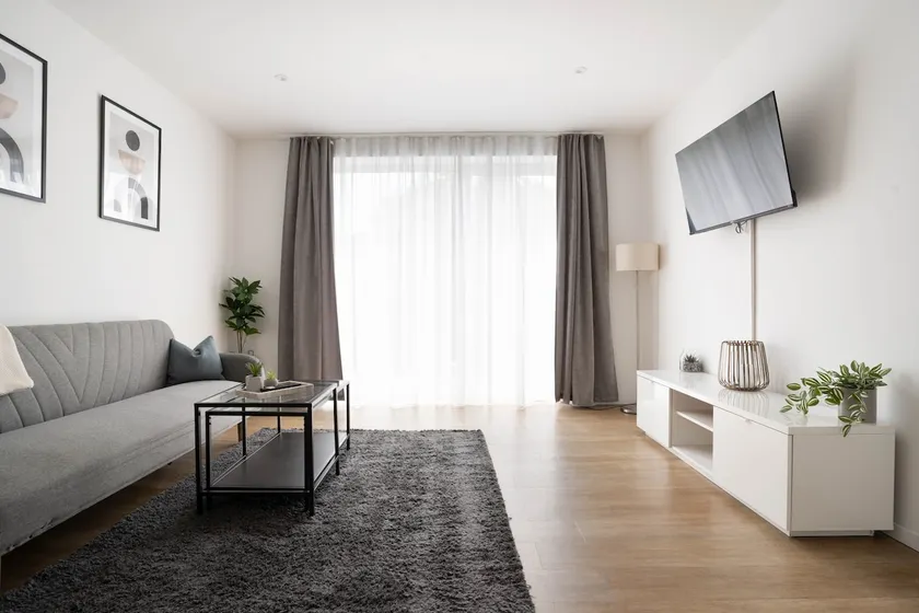 Central * 55qm* free parking * Wi-Fi* balcony - Image 1