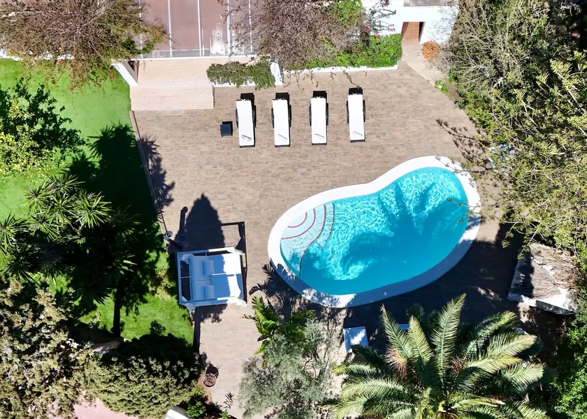 Stylish Ibiza Villa Near Beaches Private Pool & Lush Garden - Image 1