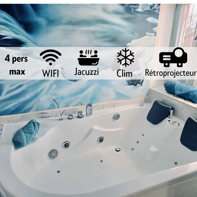 Love Room-Jacuzzi-Wifi-Air conditioning, projector - Image 1