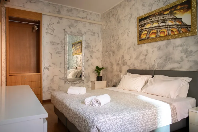 Dulcis In Colosseo Apartments - Image 1
