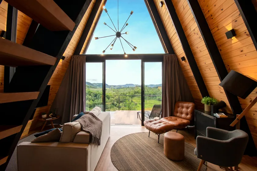 Boutique Cabin - Heated Pool & Breakfast - Image 1