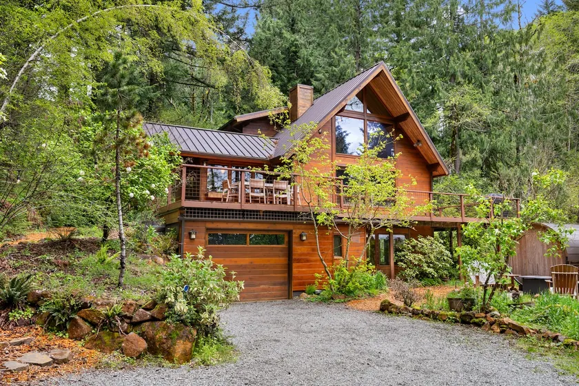 Tranquil Cabin Forest Oasis ~ Sauna ~ Tub ~ Games - Image 1