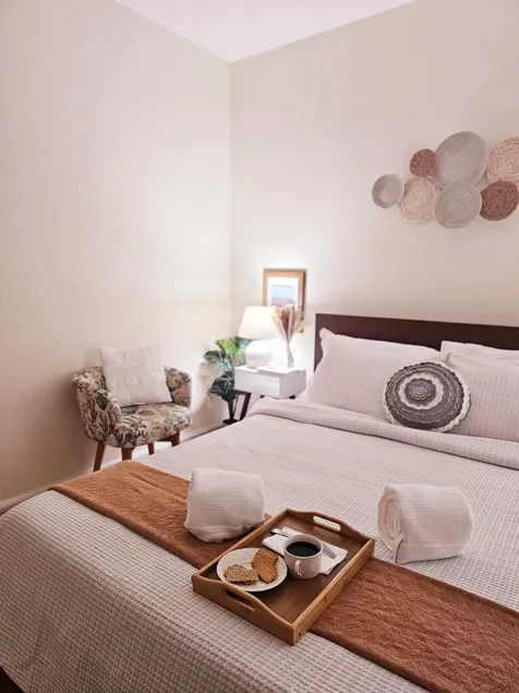 Private Guest Suite in Tracy - Image 1