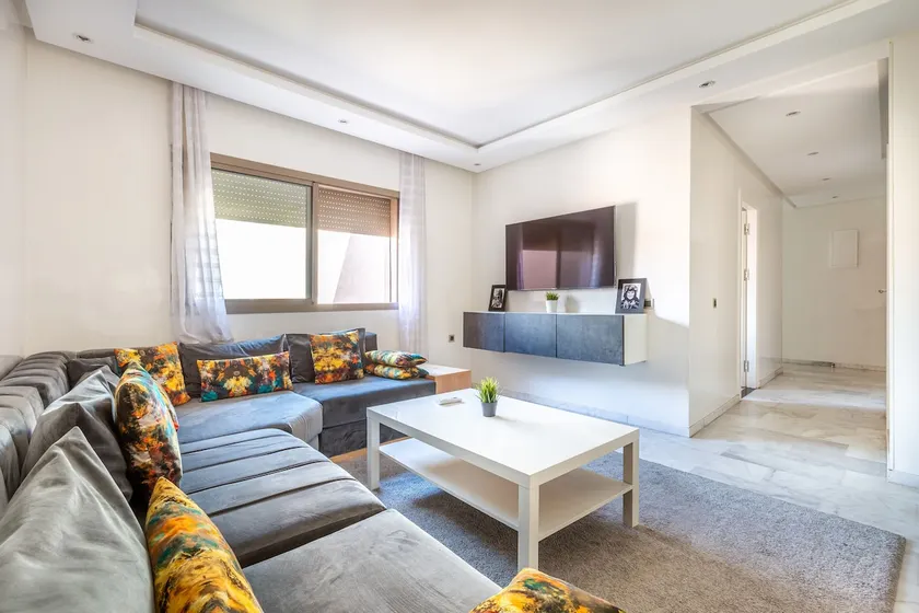 High-end apartment in the center of Gueliz - Image 1