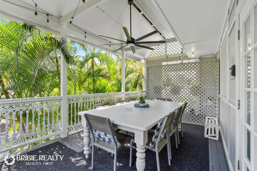 BELLA ABODE AND POOL Loft and 4 Bedroom Entertainer - Image 1