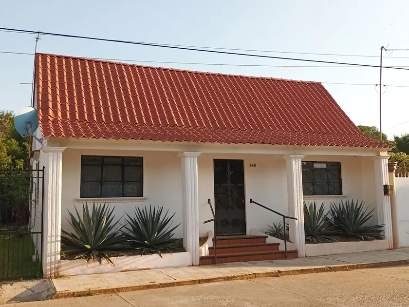 Grandma's House (Ideal Home for Work Stays) - Image 1