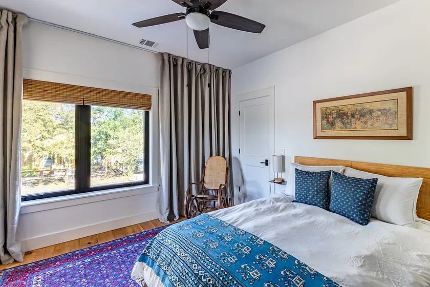 Chic Eastside Guest Suite - Image 1