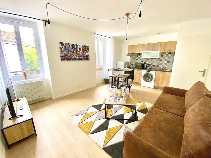 L'Arlequin, cozy and quiet, with parking - Image 1