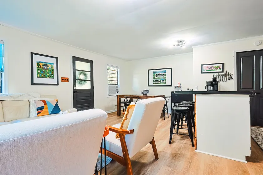 Heart of Historic District | Walkable to Downtown - Image 1