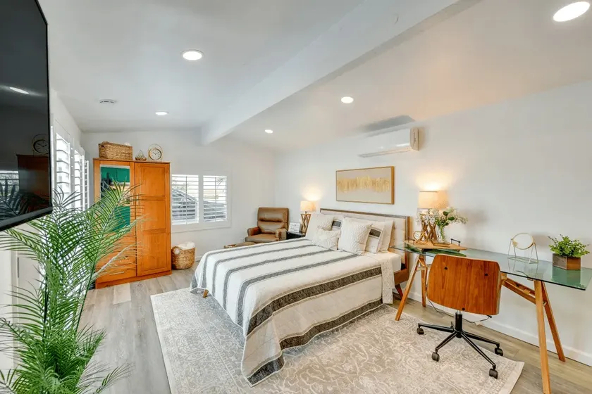 Palm Springs Fall Escape | Cool Mountain Breezes - Image 1