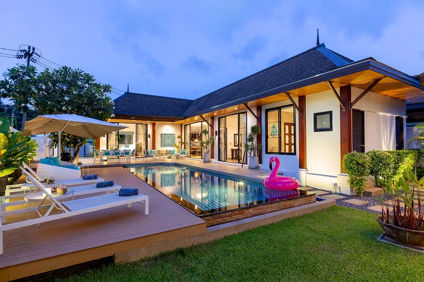 The Blue Villa, 4 BDR Pool Villa Nai Harn Soi Naya - Image 1