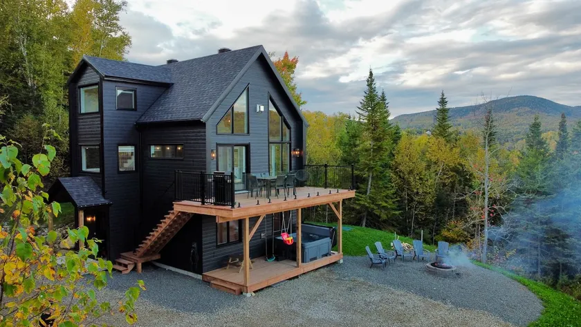 Home-style hotel – Mystik Charlevoix, spa and views - Image 1
