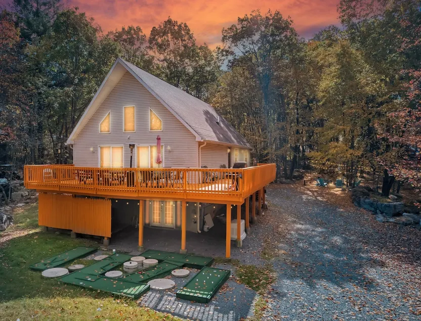 \"Grand Antilia\" 6BR Hot Tub,GameRoom, Minigolf & BonusRoom - Image 1