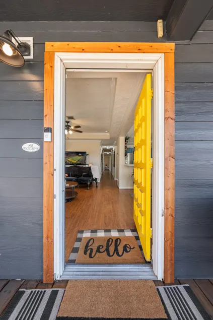 The Baylor House (4 Bedroom/4Bath) - 2nd Street - Image 1