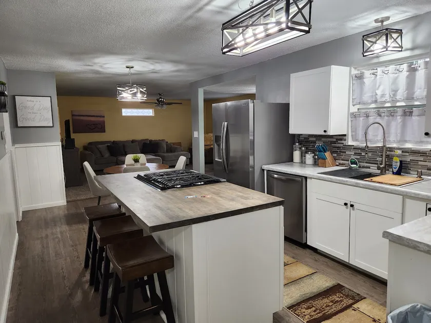 The Bluffton Bungalow - Image 1