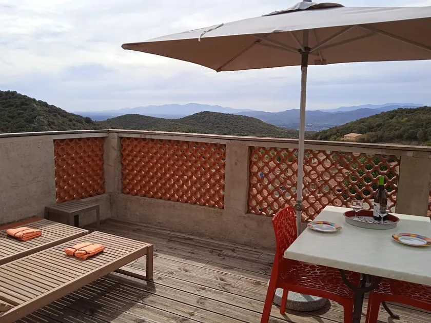 Panoramic View and South-Facing Terrace – All Seasons - Image 1