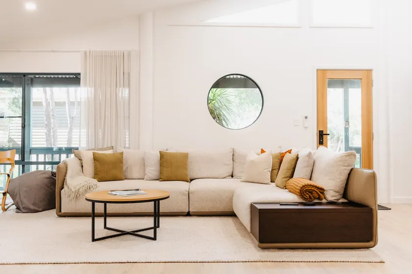 Surfside Retreat - Image 1