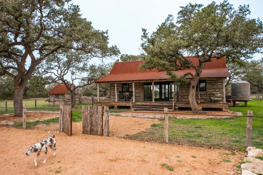 Historic Hideaway. - Image 1