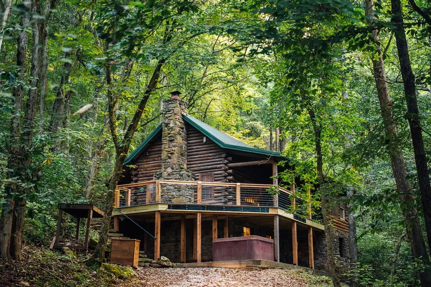 Mills Cabin - Image 1