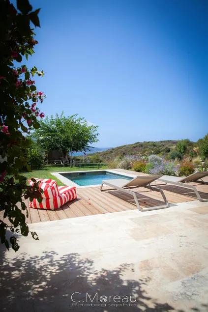 Apartment 500 m from the beach with a private pool - Image 1