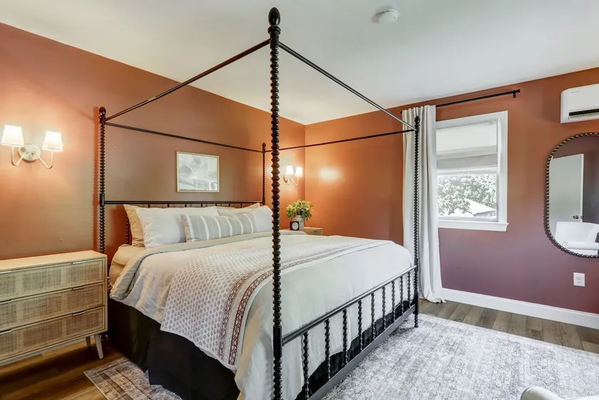 Carriage House Suite - Image 1