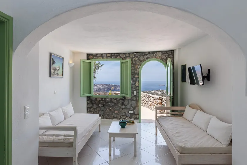 Deluxe Suite With Outdoor Hot Tub - La Torre - Image 1