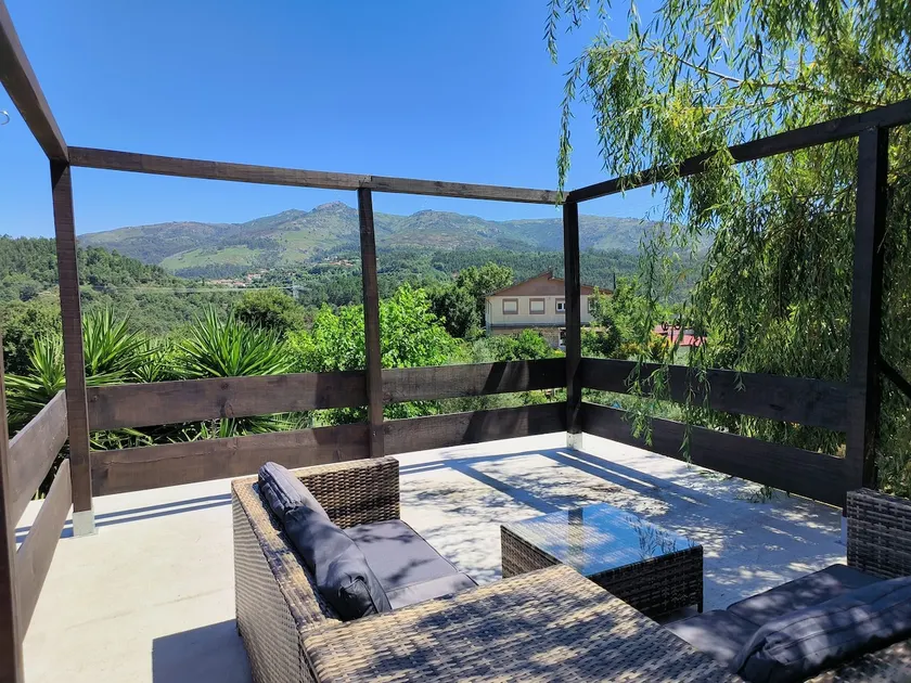 Luxury studio, mountain view & roof terrace - Image 1