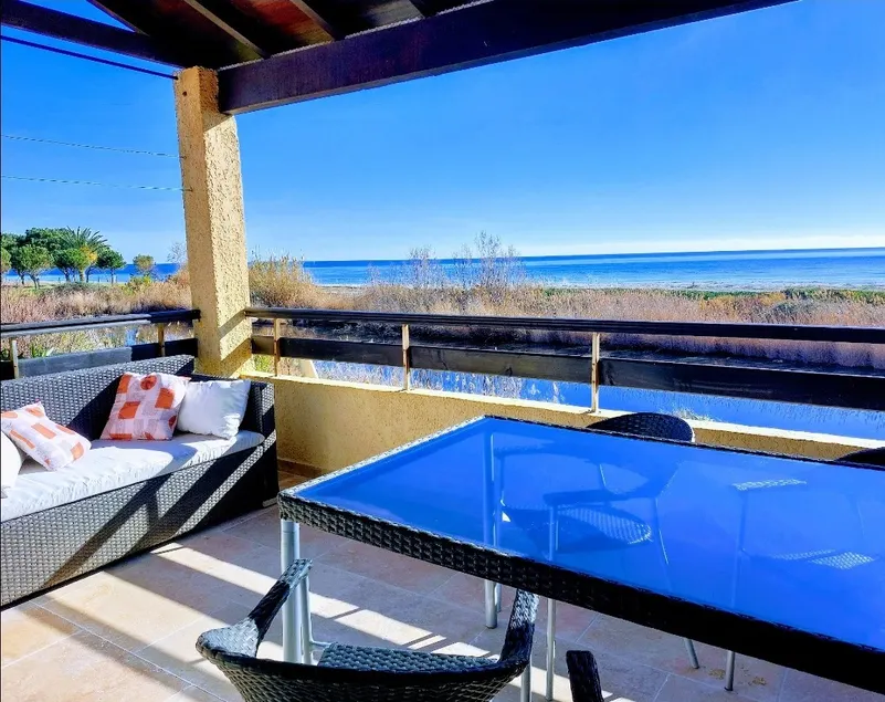 Standing Apartment, Facing the Sea! - Image 1
