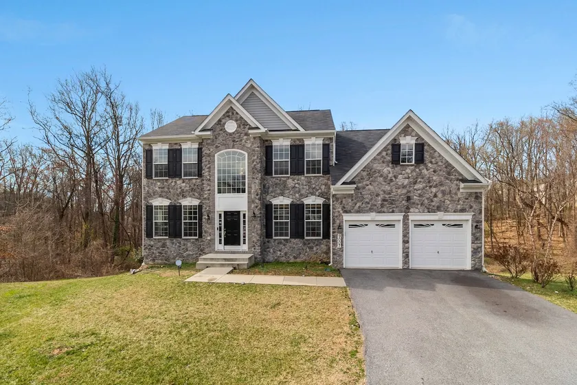 Luxury Retreat w/ Hot Tub, MGM & National Harbor - Image 1