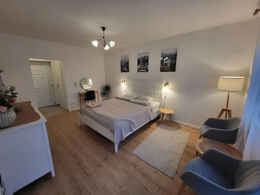 Small apartment in Esztergom Irinyi - Image 1