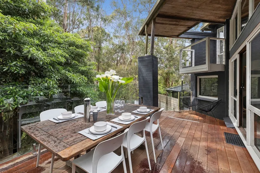 River House 2 - Lorne Holiday Stays - Image 1