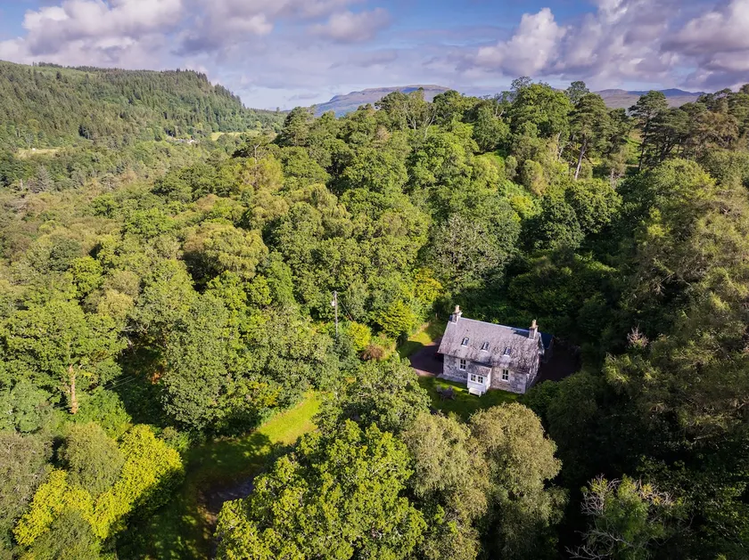Keepers Cottage (Ardtornish) - Image 1
