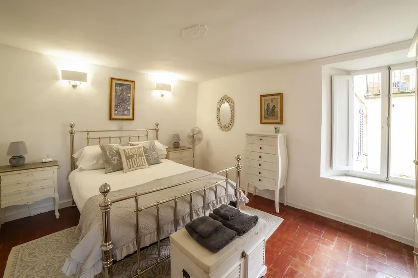 Casa Luna - Private Cottage -Exclusive Private Garden - Image 1