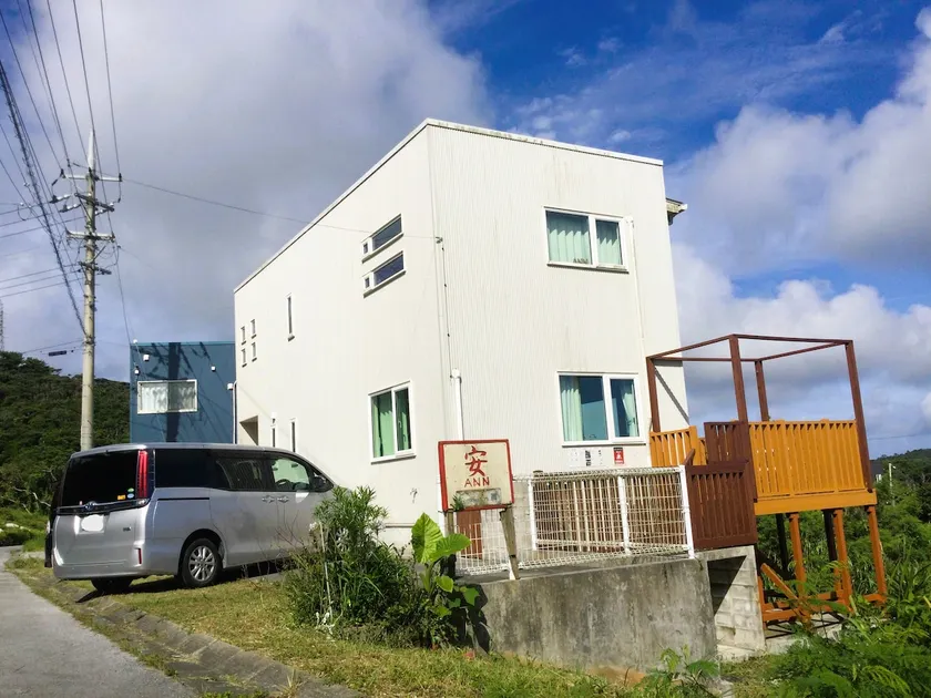 20-minute drive to JUNGLIA! Villa in Okinawa with a view of the natural scenery of the sky, sea and mountains (pets allowed) - Image 1