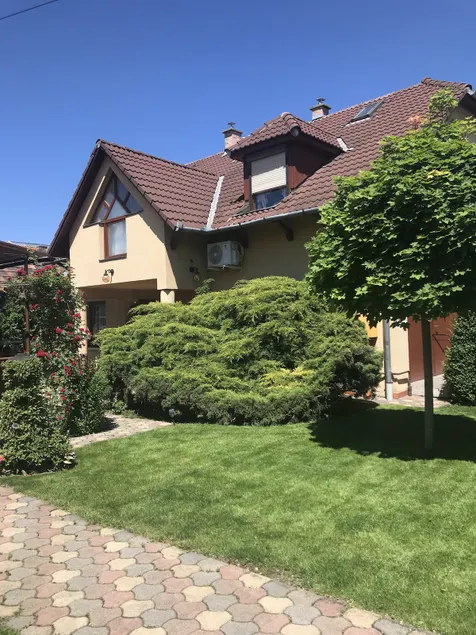 Separate house in quiet place. A/C, Wi-Fi, free P. - Image 1