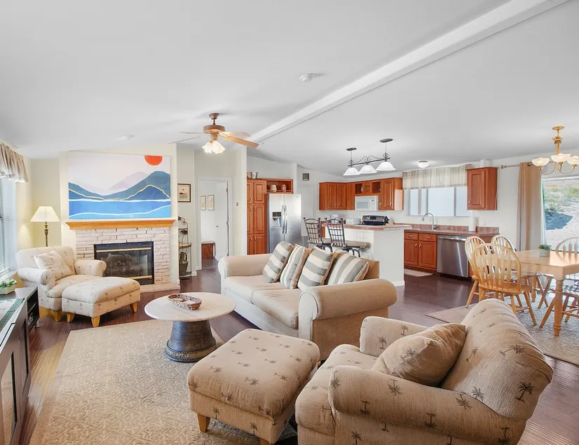 Comfy Home w/King Beds, Views, & Boat Parking - Image 1